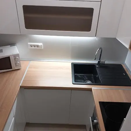 Lile Apartment *